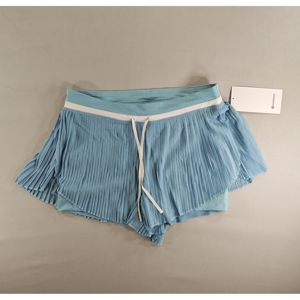 Lululemon NWT  Ace Advantage Pleated Tennis Short 2" Size L Seafoam/Pockets Mesh